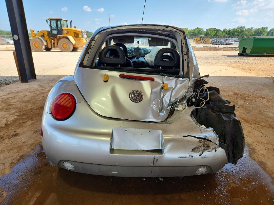 85986675 :رقم المزاد ، 3VWCB21C82M419190 vin ، 2002 Volkswagen New Beetle مزاد بيع