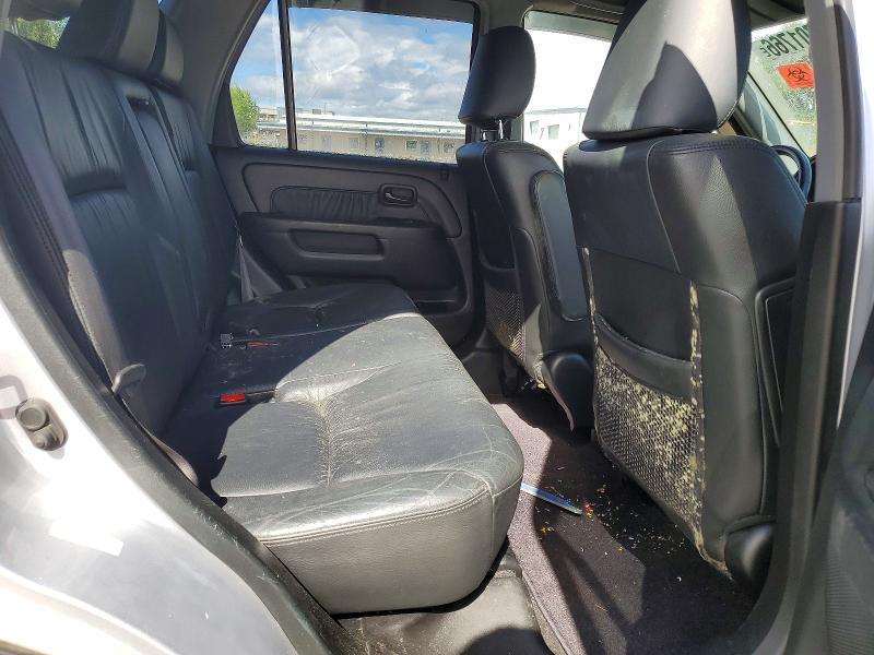57701766 :رقم المزاد ، JHLRD789X4C806748 vin ، 2004 Honda Cr-v مزاد بيع
