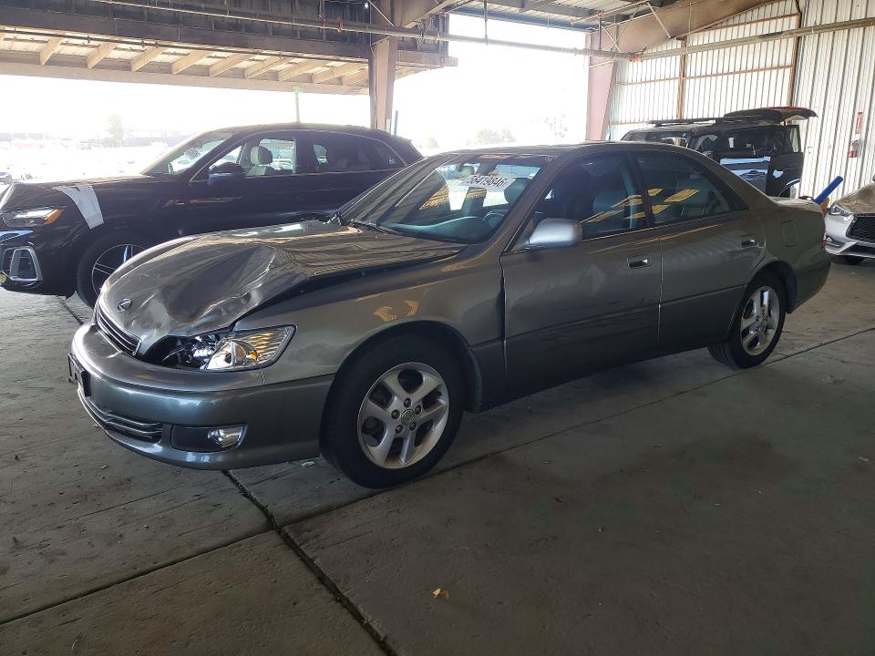 2000 Lexus Es მანქანა იყიდება აუქციონზე, vin: JT8BF28GXY5102777, აუქციონის ნომერი: 56419846