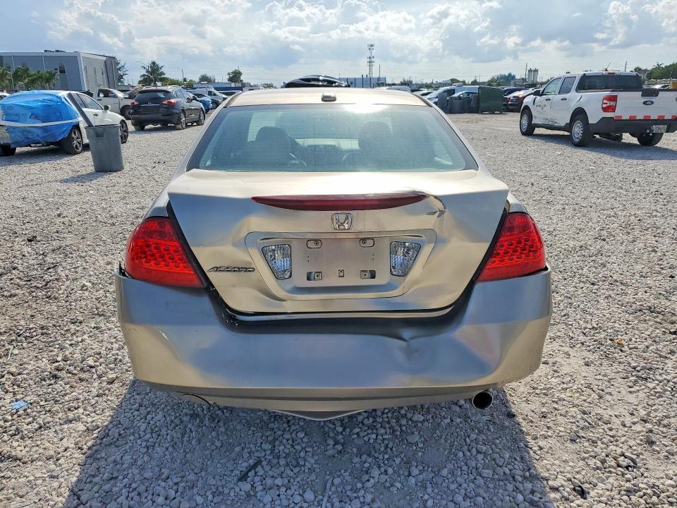 85974735 :رقم المزاد ، 1HGCM56837A028540 vin ، 2007 Honda Accord مزاد بيع