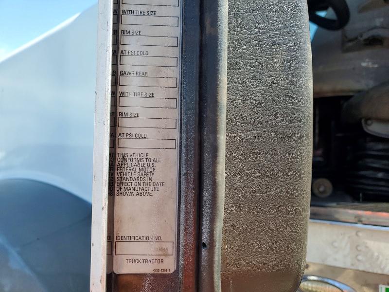 54999026 :رقم المزاد ، 1XKDDB9X47J203645 vin ، 2007 Kenworth Construction مزاد بيع