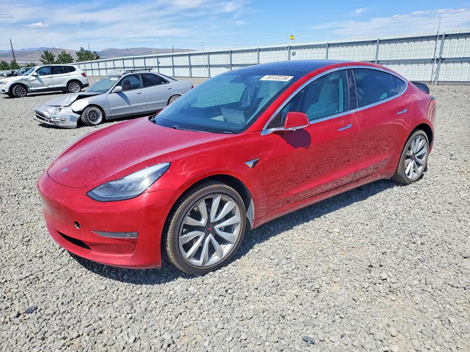 59132236 :رقم المزاد ، 5YJ3E1EB7KF192648 vin ، 2019 Tesla Model 3 مزاد بيع