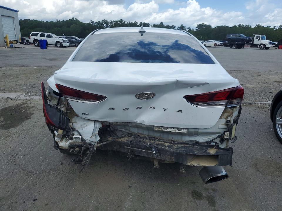 2018 Hyundai Sonata მანქანა იყიდება აუქციონზე, vin: 5NPE24AFXJH605755, აუქციონის ნომერი: 57703676