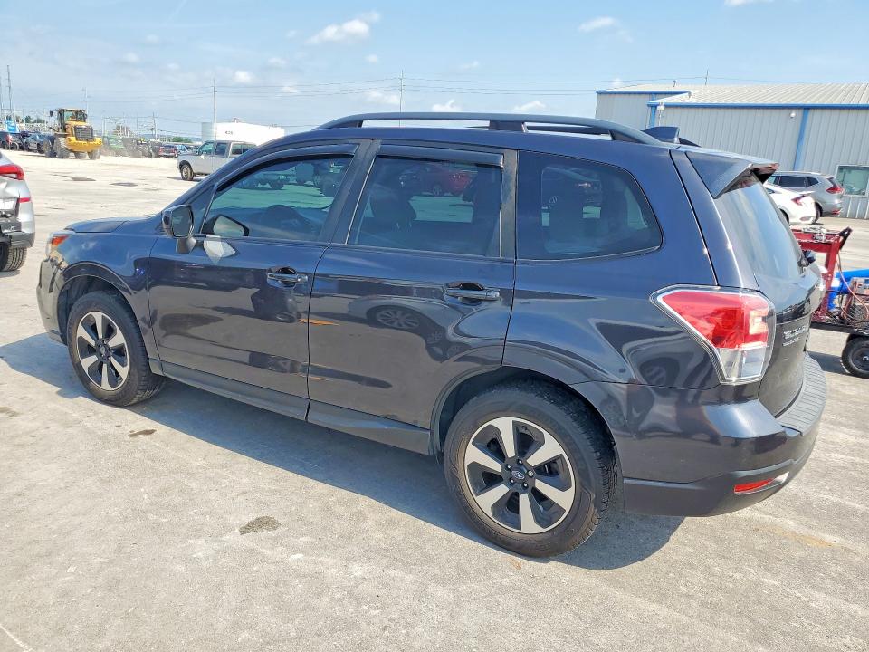 Продаж на аукціоні авто 2018 Subaru Forester, vin: JF2SJAGC8JH546836, номер лоту: 55698856