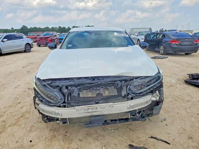 Продажа на аукционе авто 2022 Honda Accord, vin: 1HGCV1F3XNA096664, номер лота: 58021096