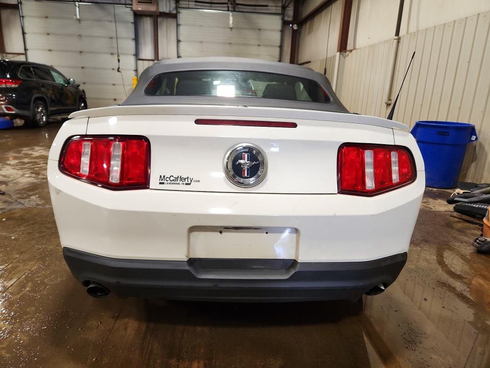 56960226 :رقم المزاد ، 1ZVBP8EM7C5287162 vin ، 2012 Ford Mustang مزاد بيع