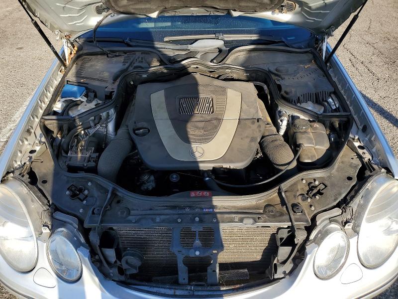 2008 Mercedes-benz E მანქანა იყიდება აუქციონზე, vin: WDBUF56X98B228885, აუქციონის ნომერი: 56173376