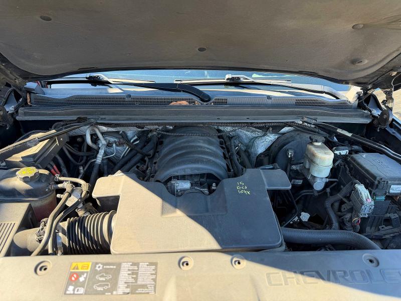 2015 Chevrolet Suburban მანქანა იყიდება აუქციონზე, vin: 1GNSKJKCXFR193284, აუქციონის ნომერი: 56346086