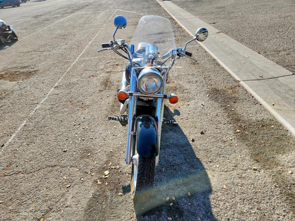58145086 :رقم المزاد ، 1HFSC43111A100167 vin ، 2001 Honda Vt1100 مزاد بيع