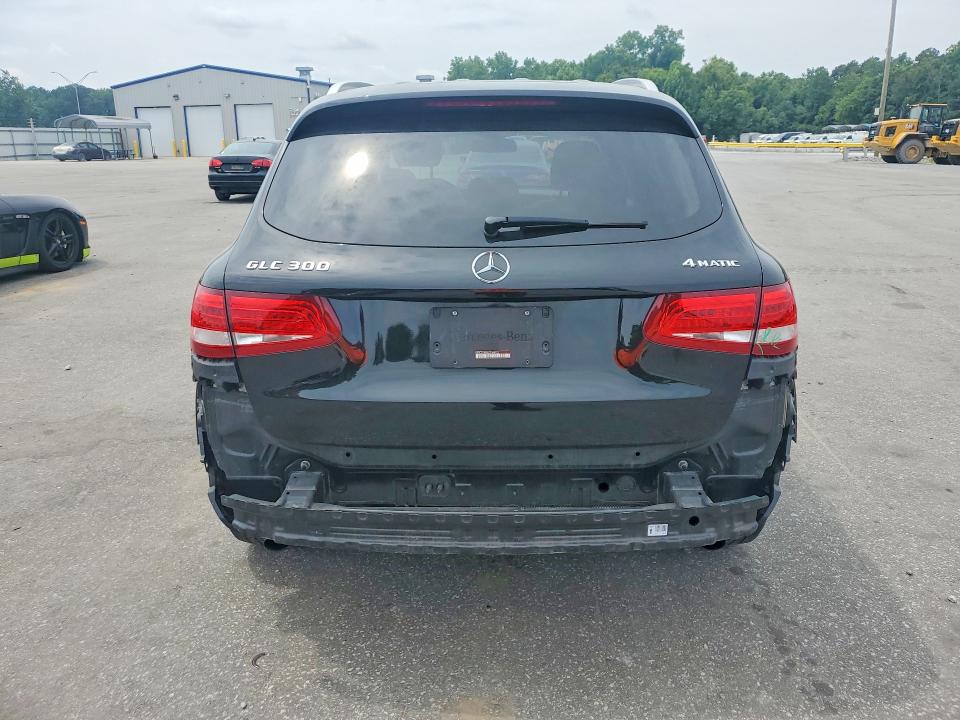56320506 :رقم المزاد ، WDC0G4KB8GF048932 vin ، 2016 Mercedes-benz Glc مزاد بيع