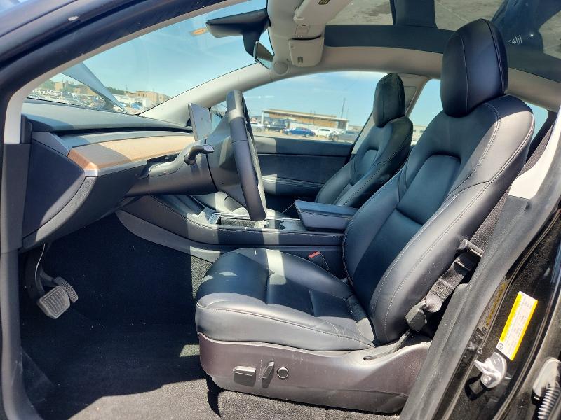 58253866 :رقم المزاد ، 5YJYGDEE7MF193362 vin ، 2021 Tesla Model  Y مزاد بيع