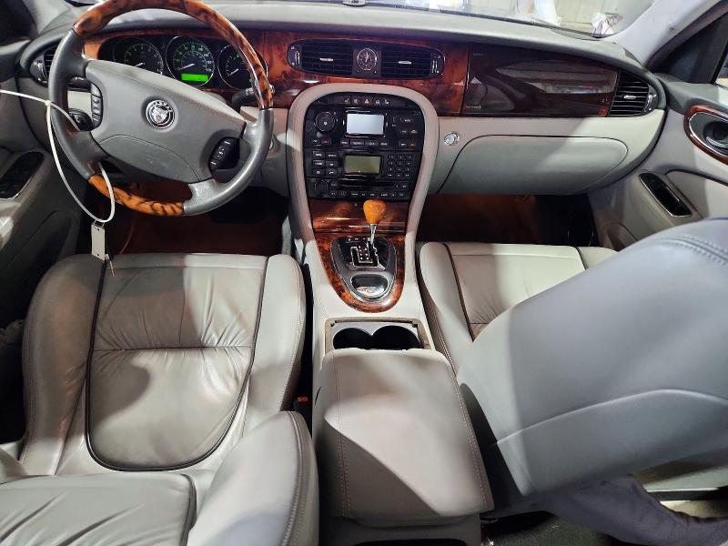 54656446 :رقم المزاد ، SAJWA71BX7SH14432 vin ، 2007 Jaguar Xj8 مزاد بيع