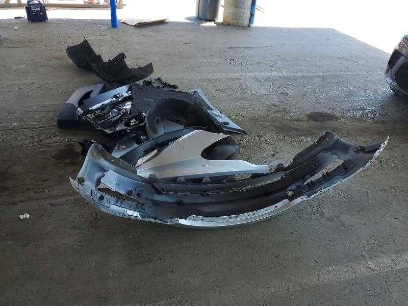57944026 :رقم المزاد ، 5YJ3E1EB7JF069253 vin ، 2018 Tesla Model 3 مزاد بيع