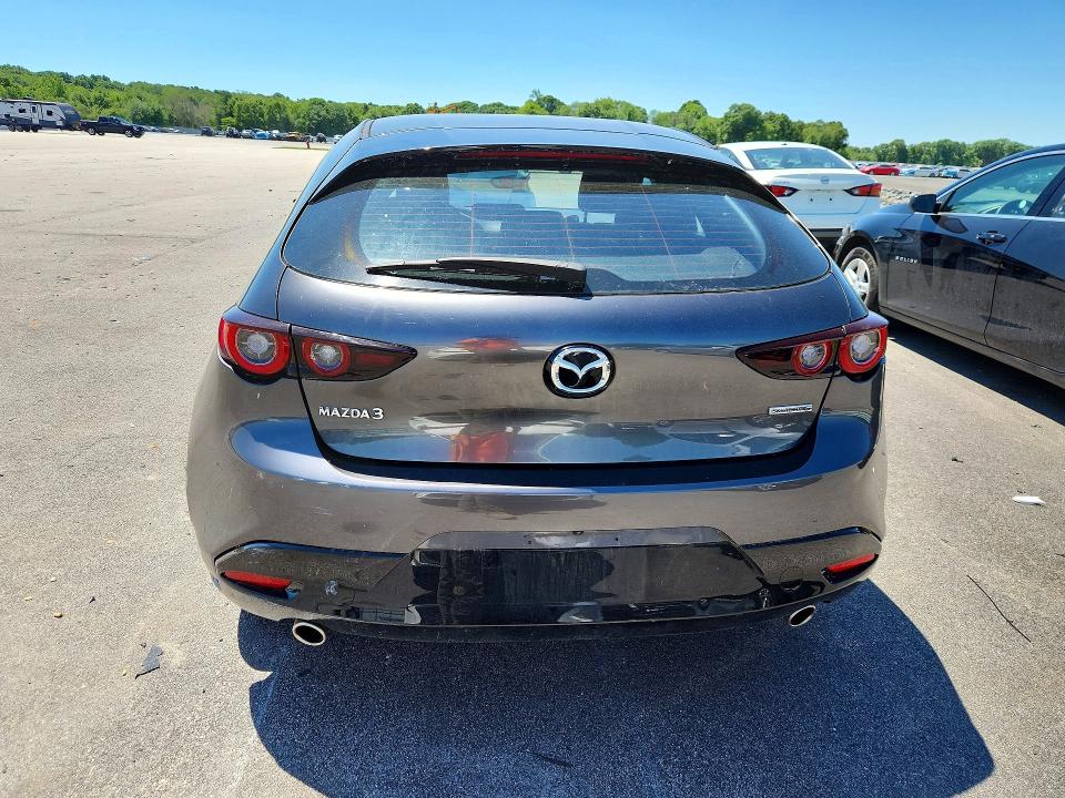 56605596 :رقم المزاد ، JM1BPAKM9R1713027 vin ، 2024 Mazda 3 مزاد بيع