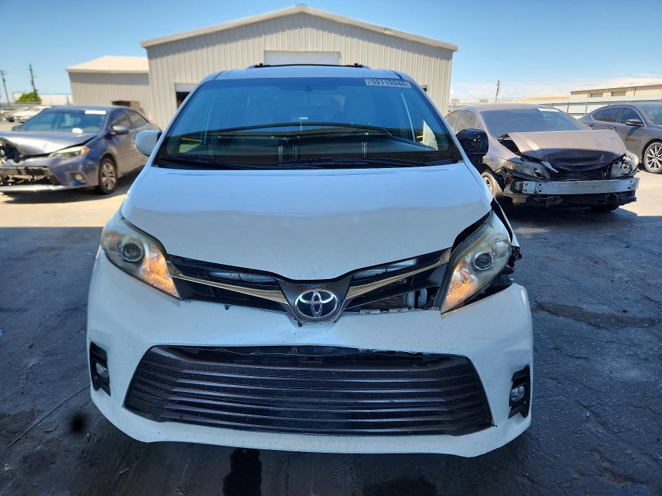 Продажа на аукционе авто 2018 Toyota Sienna, vin: 5TDYZ3DC0JS932776, номер лота: 59119946
