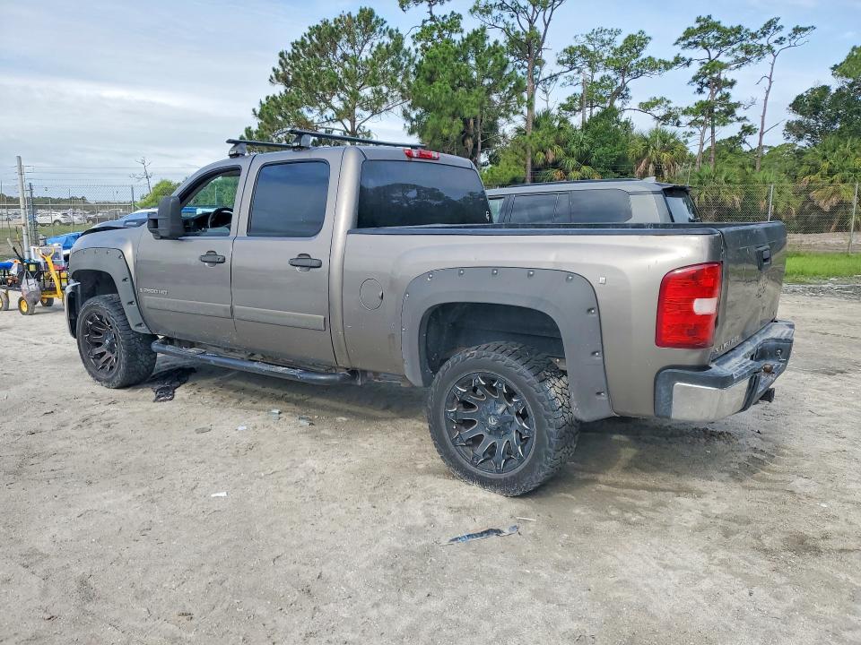 55907726 :رقم المزاد ، 1GCHC23K78F108773 vin ، 2008 Chevrolet Silverado مزاد بيع