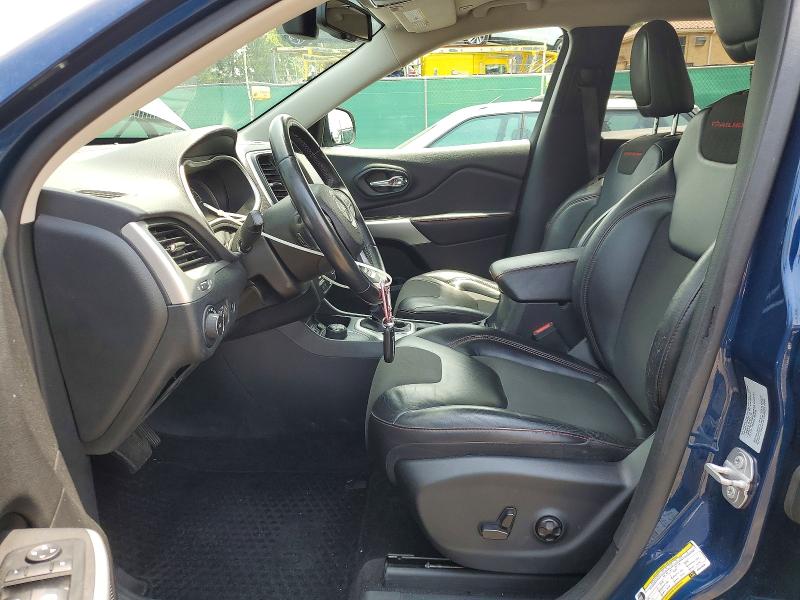 58945376 :رقم المزاد ، 1C4PJMBX9JD522035 vin ، 2018 Jeep Cherokee مزاد بيع