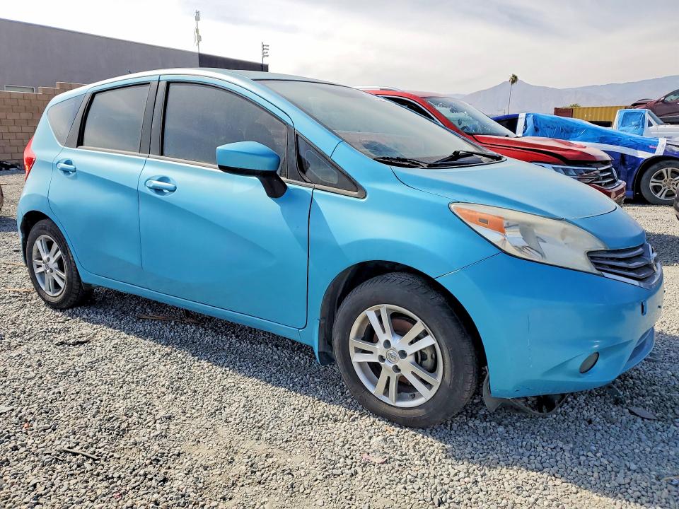 55104986 :رقم المزاد ، 3N1CE2CP0FL370821 vin ، 2015 Nissan Versa Note مزاد بيع