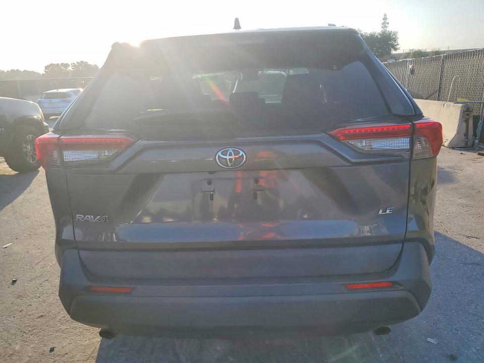 85450325 :رقم المزاد ، 2T3H1RFVXKW045940 vin ، 2019 Toyota Rav4 مزاد بيع