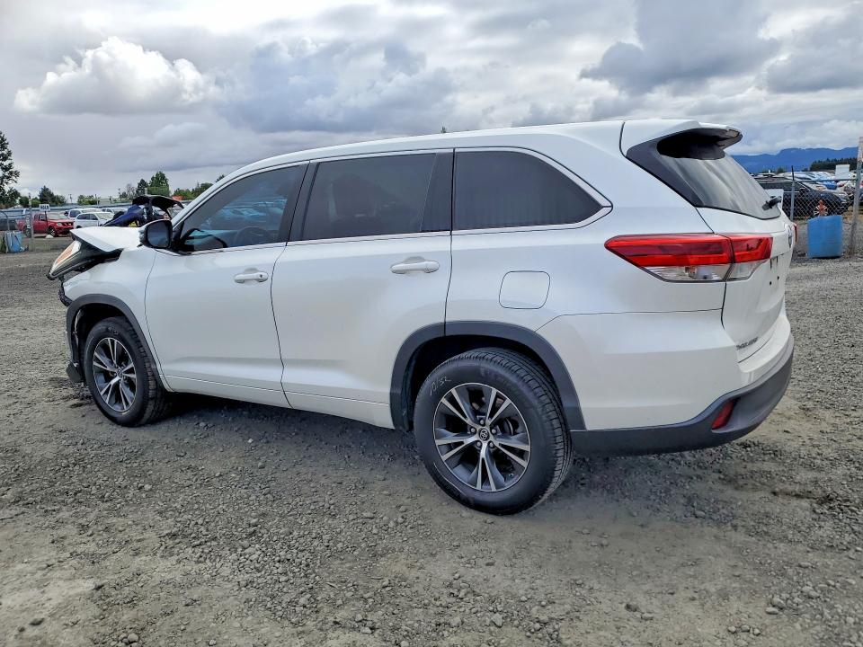 2017 Toyota Highlander მანქანა იყიდება აუქციონზე, vin: 5TDZZRFH4HS200192, აუქციონის ნომერი: 58994346