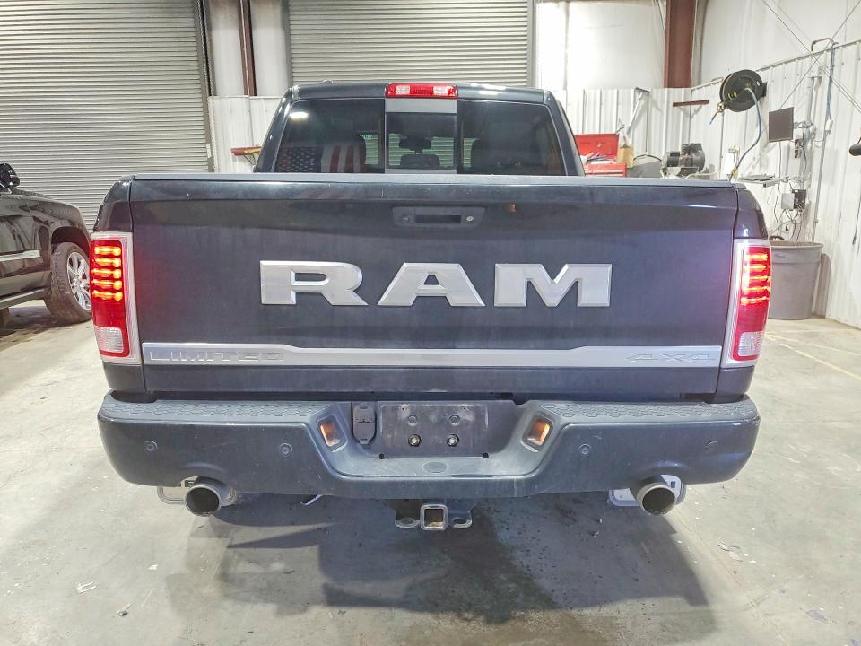 56127946 :رقم المزاد ، 1C6RR7PT7FS771081 vin ، 2015 Ram 1500 مزاد بيع
