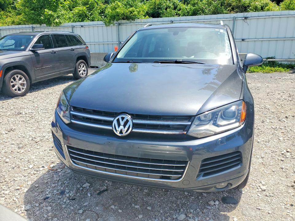2014 Volkswagen Touareg მანქანა იყიდება აუქციონზე, vin: WVGEF9BP3ED012450, აუქციონის ნომერი: 55621626