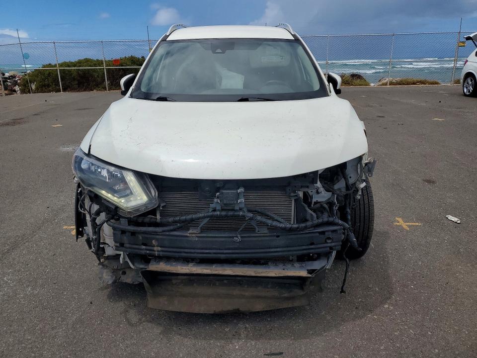 2020 Nissan Rogue მანქანა იყიდება აუქციონზე, vin: 5N1AT2MT0LC798106, აუქციონის ნომერი: 56405646