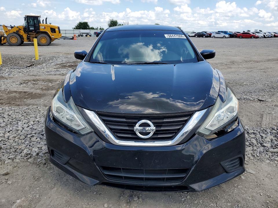 2017 Nissan Altima მანქანა იყიდება აუქციონზე, vin: 1N4AL3AP8HN345452, აუქციონის ნომერი: 56447006
