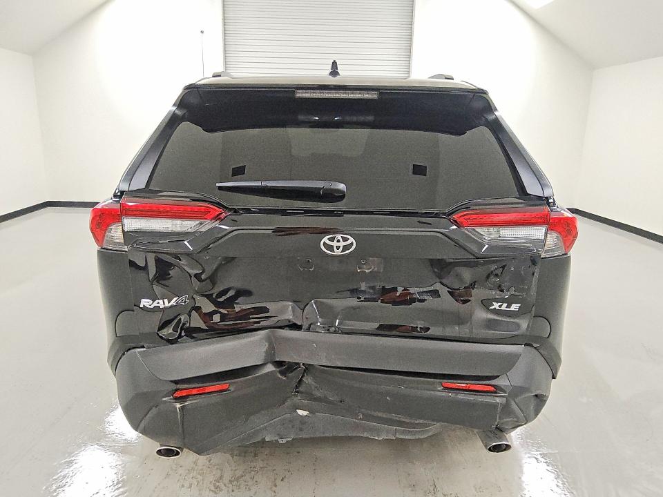 55538636 :رقم المزاد ، 2T3C1RFVXSC326132 vin ، 2025 Toyota Rav4 مزاد بيع