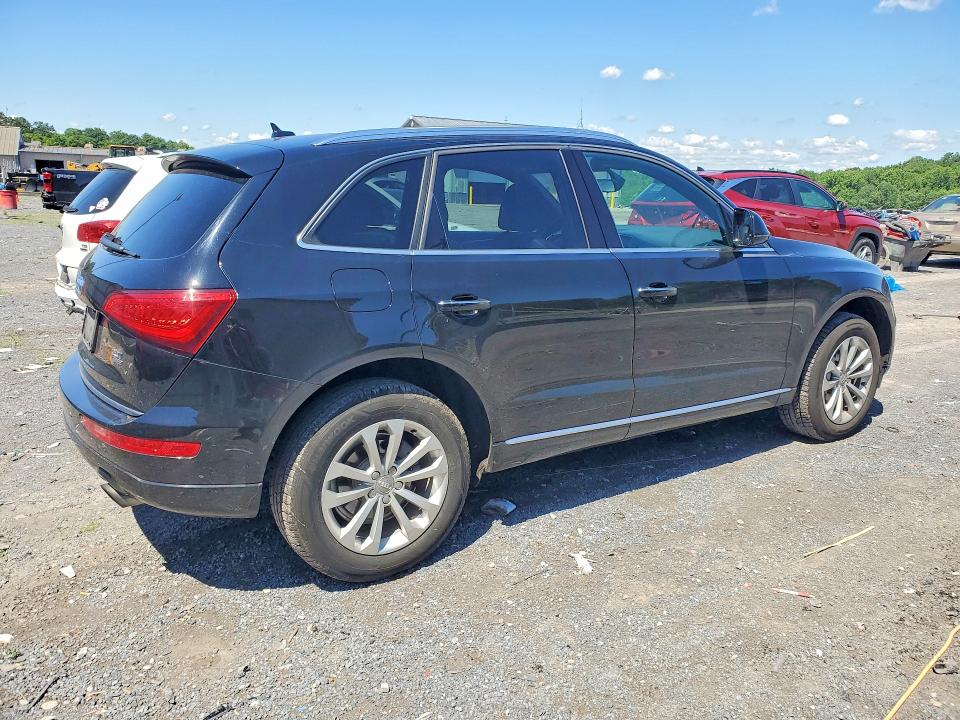 58451806 :رقم المزاد ، WA1CFAFP4FA074623 vin ، 2015 Audi Q5 مزاد بيع