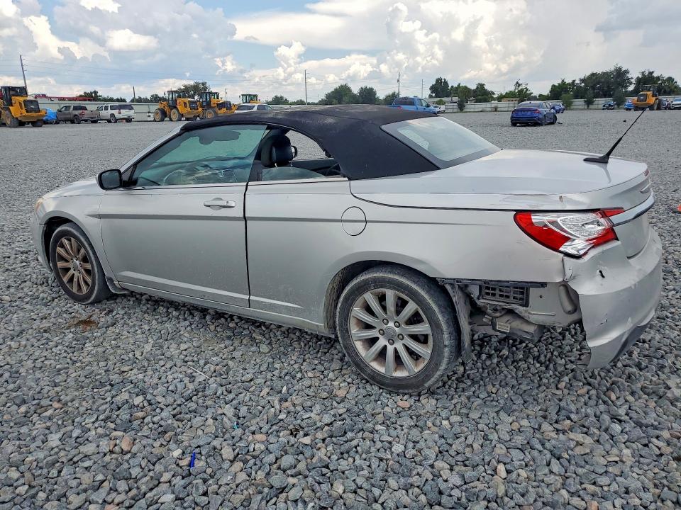 58423416 :رقم المزاد ، 1C3BCBEB1CN149437 vin ، 2012 Chrysler 200 مزاد بيع