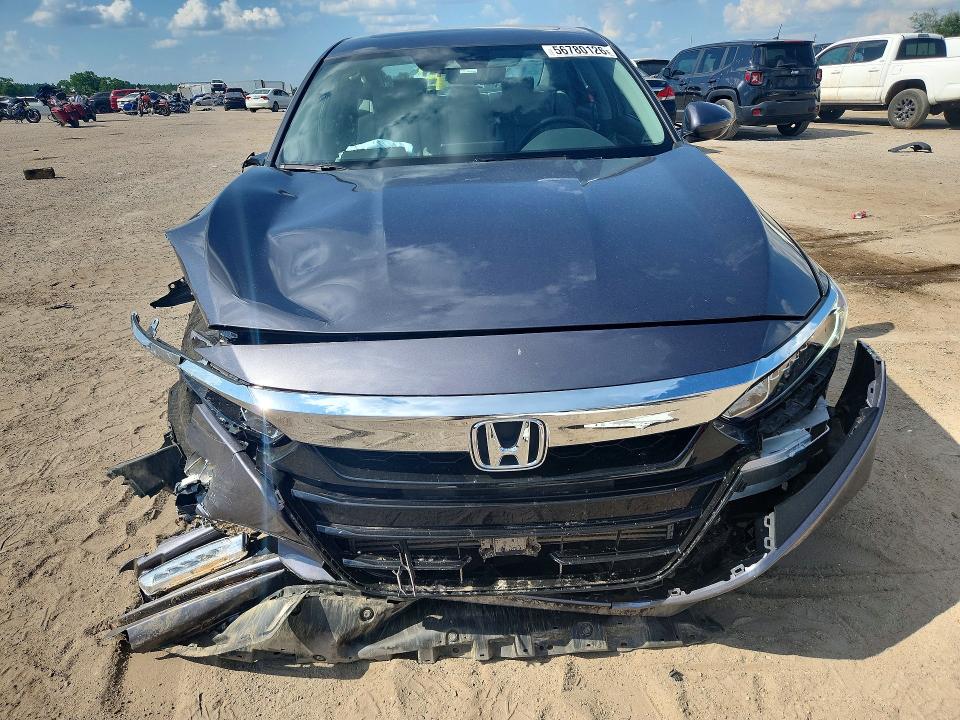 2018 Honda Accord მანქანა იყიდება აუქციონზე, vin: 1HGCV1F58JA040251, აუქციონის ნომერი: 56780126