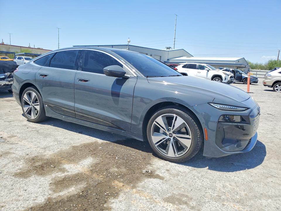 59383316 :رقم المزاد ، WAU2CAGH2SA024411 vin ، 2025 Audi A6 E-tron مزاد بيع