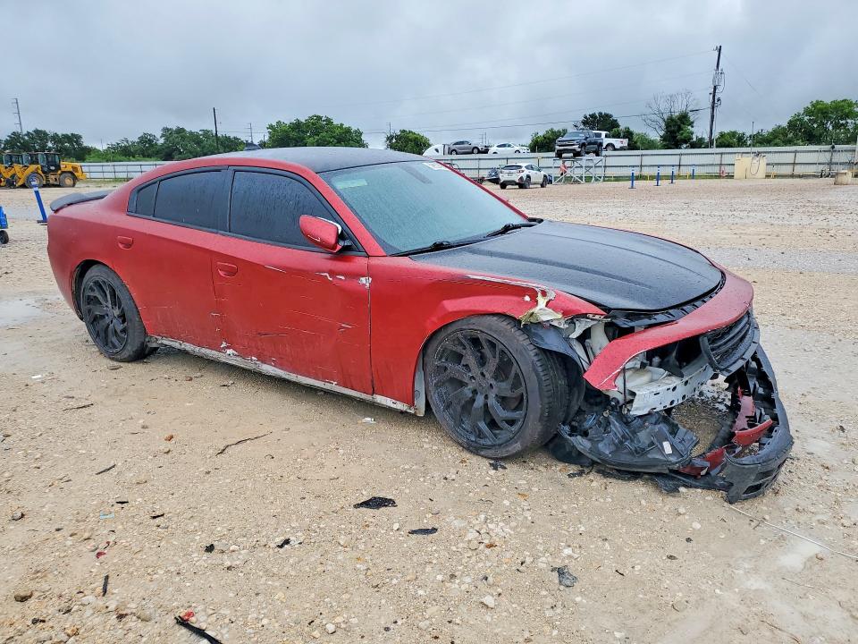 56839196 :رقم المزاد ، 2C3CDXHG7FH880988 vin ، 2015 Dodge Charger مزاد بيع