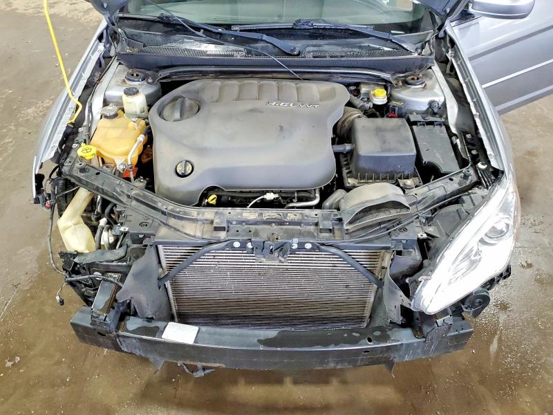 57326756 :رقم المزاد ، 1C3BCBEG8EN127336 vin ، 2014 Chrysler 200 مزاد بيع