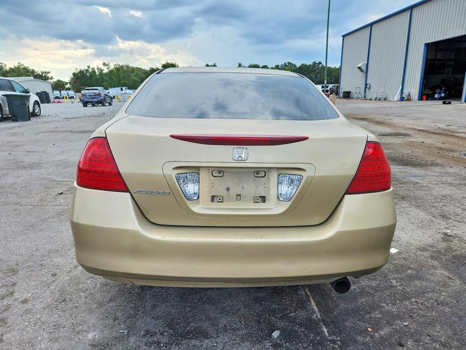 57710286 :رقم المزاد ، 1HGCM56187A075596 vin ، 2007 Honda Accord مزاد بيع