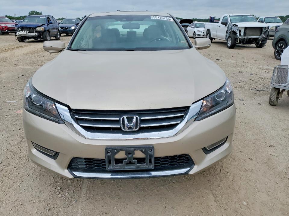 56129736 :رقم المزاد ، 1HGCR2F85DA151378 vin ، 2013 Honda Accord مزاد بيع