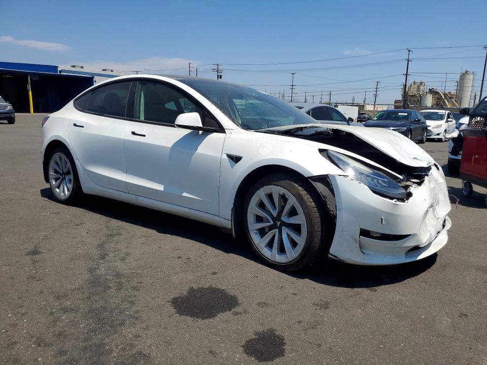 2022 Tesla Model 3 მანქანა იყიდება აუქციონზე, vin: 5YJ3E1EA8NF245899, აუქციონის ნომერი: 58275476