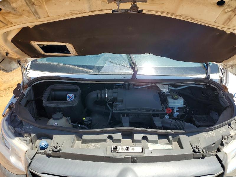 56834206 :رقم المزاد ، WD4PF0CD7KP039020 vin ، 2019 Mercedes-benz Sprinter مزاد بيع