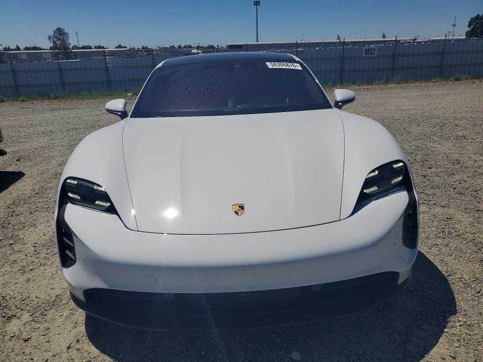 58306876 :رقم المزاد ، WP0AD2Y12NSA59423 vin ، 2022 Porsche Taycan مزاد بيع