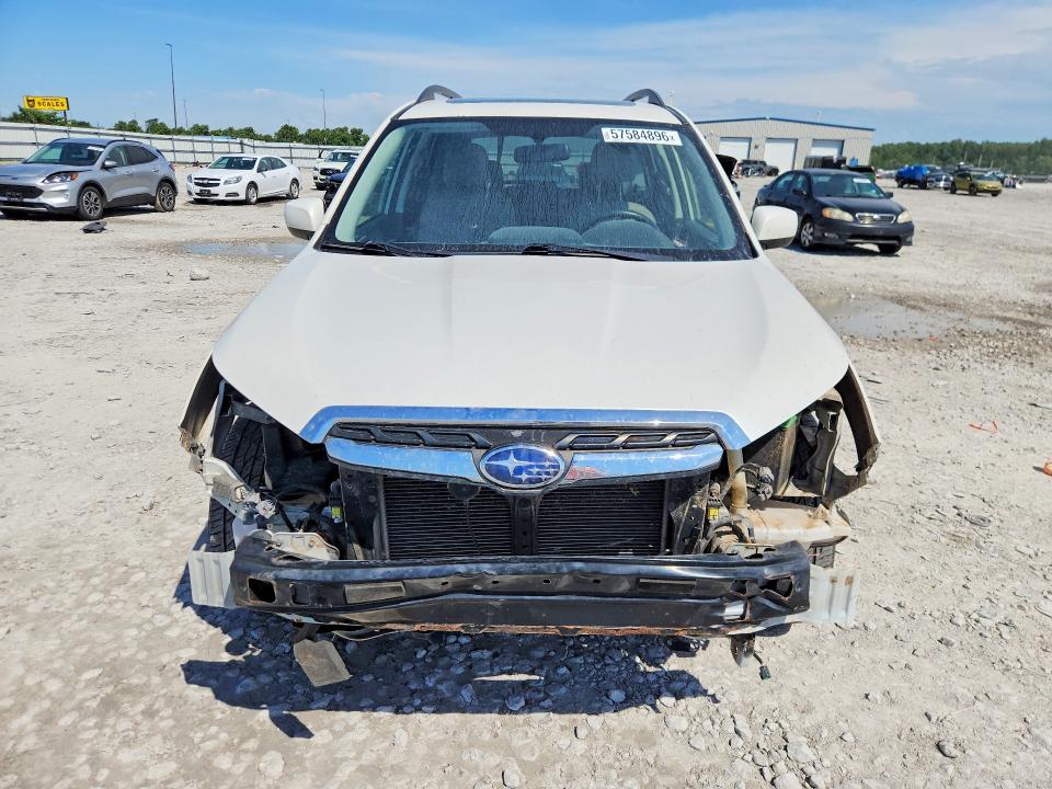 Продаж на аукціоні авто 2018 Subaru Forester, vin: JF2SJAJC3JH445082, номер лоту: 57584896