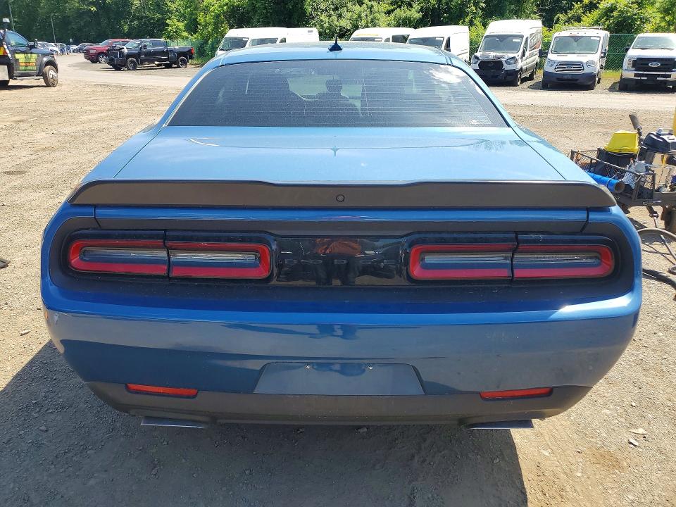 55517876 :رقم المزاد ، 2C3CDZBT2PH658541 vin ، 2023 Dodge Challenger مزاد بيع