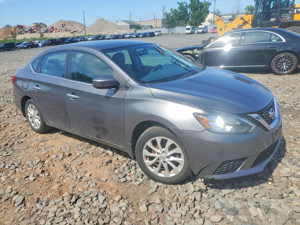 Продажа на аукционе авто 2018 Nissan Sentra, vin: 3N1AB7AP1JY348578, номер лота: 56833316