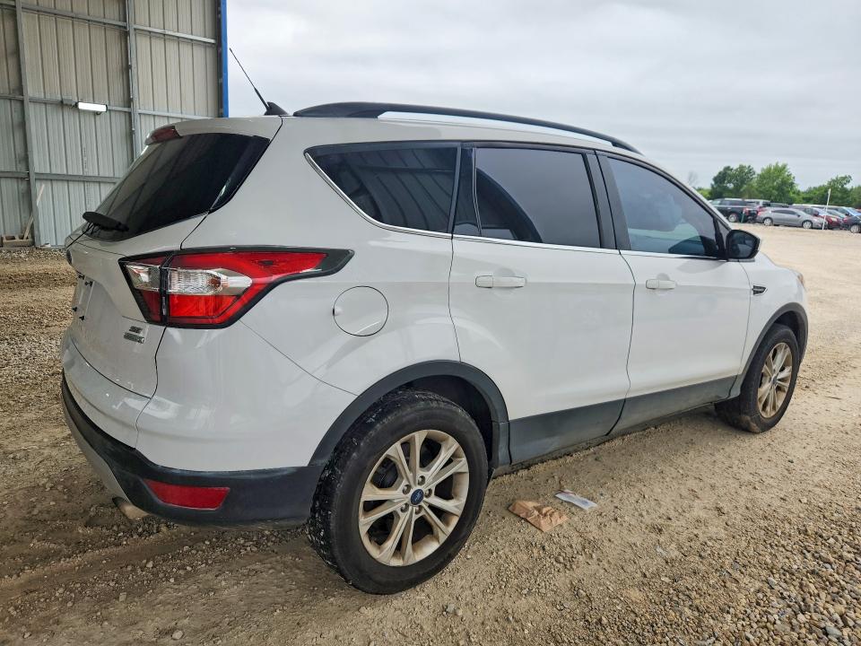58512836 :رقم المزاد ، 1FMCU9GD0JUC78448 vin ، 2018 Ford Escape مزاد بيع