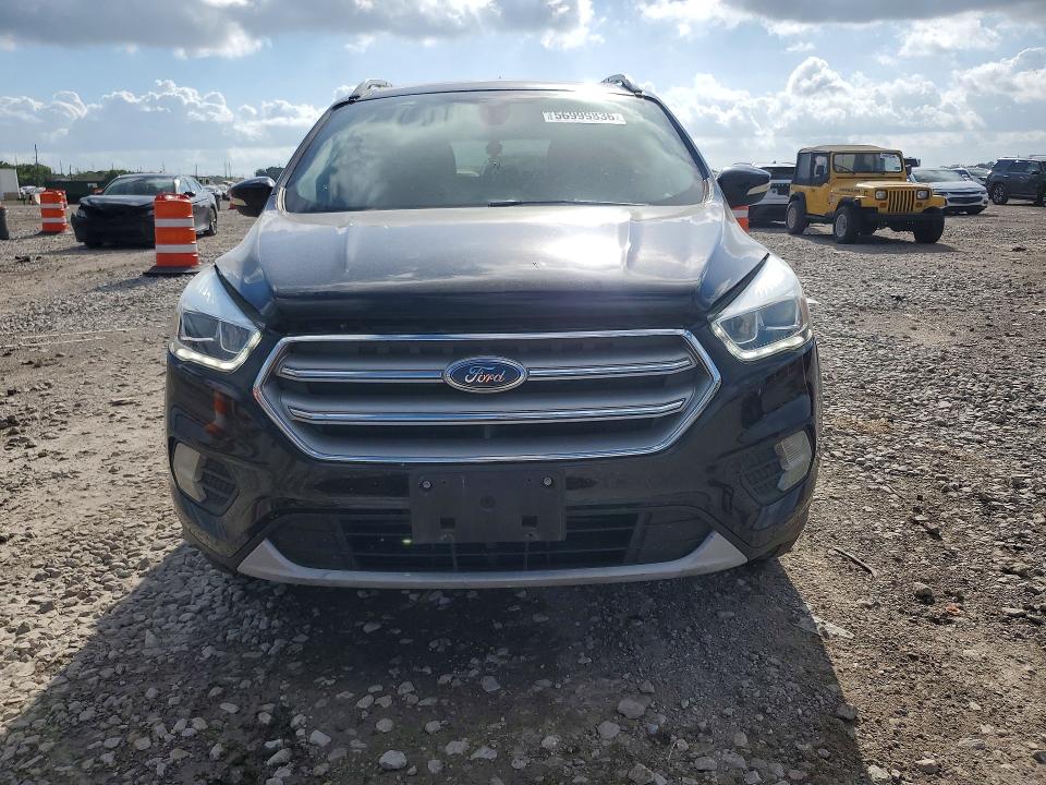 Продажа на аукционе авто 2017 Ford Escape, vin: 1FMCU0J98HUD84298, номер лота: 56999836