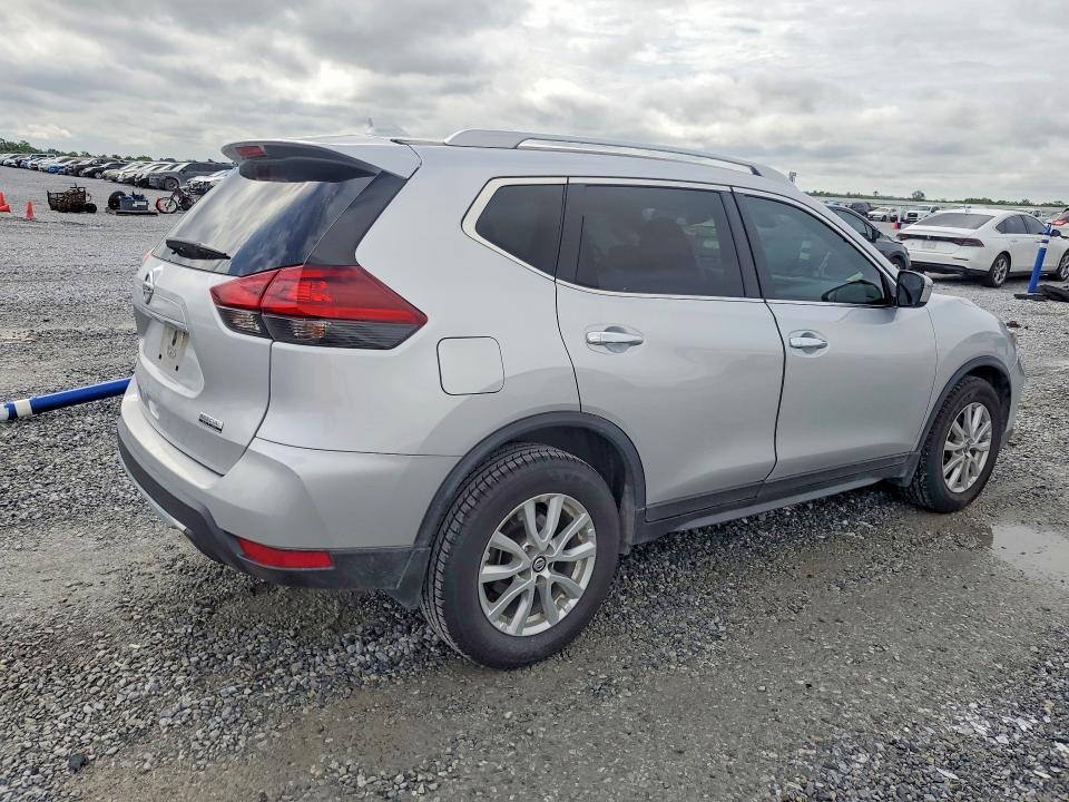 55972426 :رقم المزاد ، 5N1AT2MT9LC728698 vin ، 2020 Nissan Rogue مزاد بيع