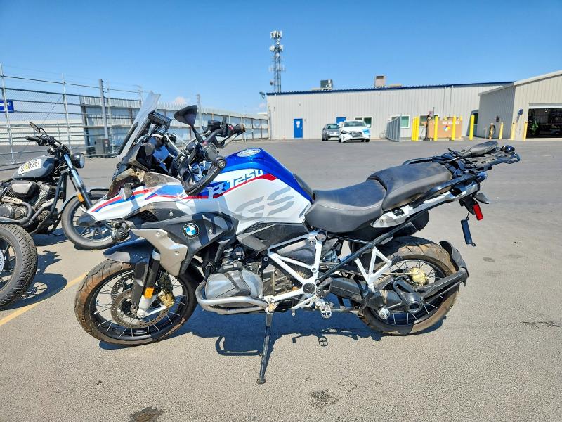 Продаж на аукціоні авто 2019 Bmw R 1250, vin: WB10J9303KZH99204, номер лоту: 58055466