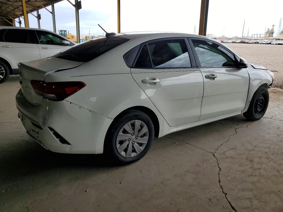58151276 :رقم المزاد ، 3KPA24AD4ME427668 vin ، 2021 Kia Rio مزاد بيع