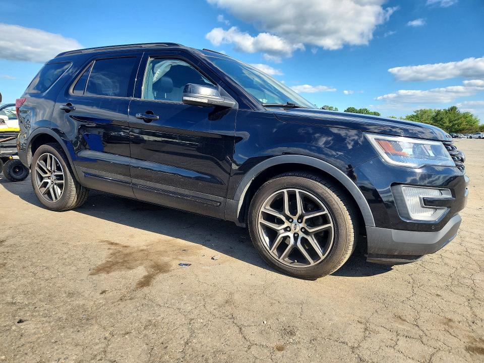 2017 Ford Explorer მანქანა იყიდება აუქციონზე, vin: 1FM5K8GT2HGD75790, აუქციონის ნომერი: 56471046