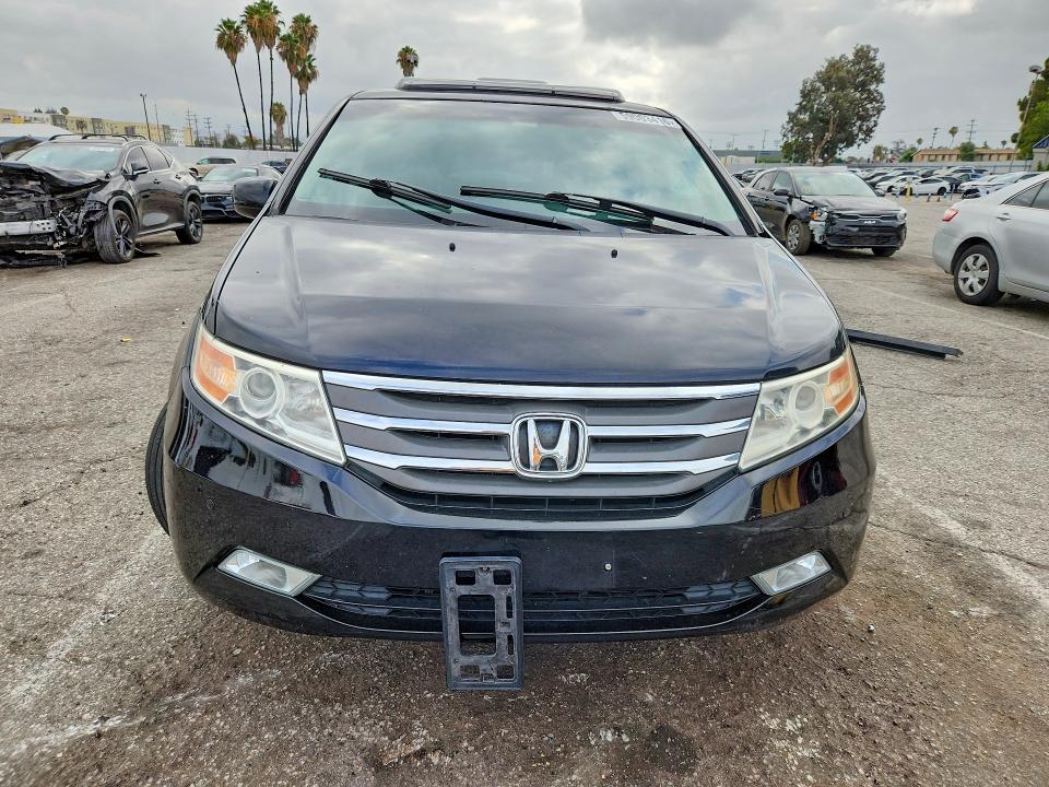 59003416 :رقم المزاد ، 5FNRL5H95BB049116 vin ، 2011 Honda Odyssey مزاد بيع